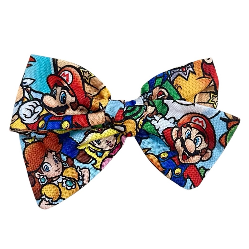NWOT Fireside Cuddles Mario Bow Clip